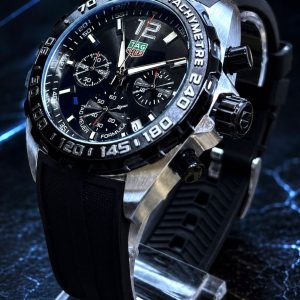 🎁 MEGA PROMOÇÃO Relógio Tag Fórmula 1 Pulseira Preta Extremamente Luxuoso e de Destaque + FRETE GRÁTIS