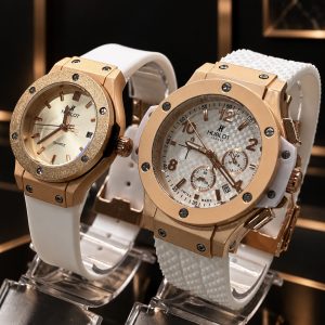 🎁 MEGA PROMOÇÃO KIT CASAL Hublo 1 Masculino e 1 Feminino Branco Caixa Bronze Pulseira em Silicone Luxo e Sofisticação+ FRETE GRÁTIS