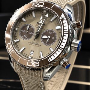 🎁 MEGA PROMOÇÃO Relógio OMG Bege 100% Funcional Linha Premium AAA+ Pulseira Nylon Luxo e Destaque + FRETE GRÁTIS